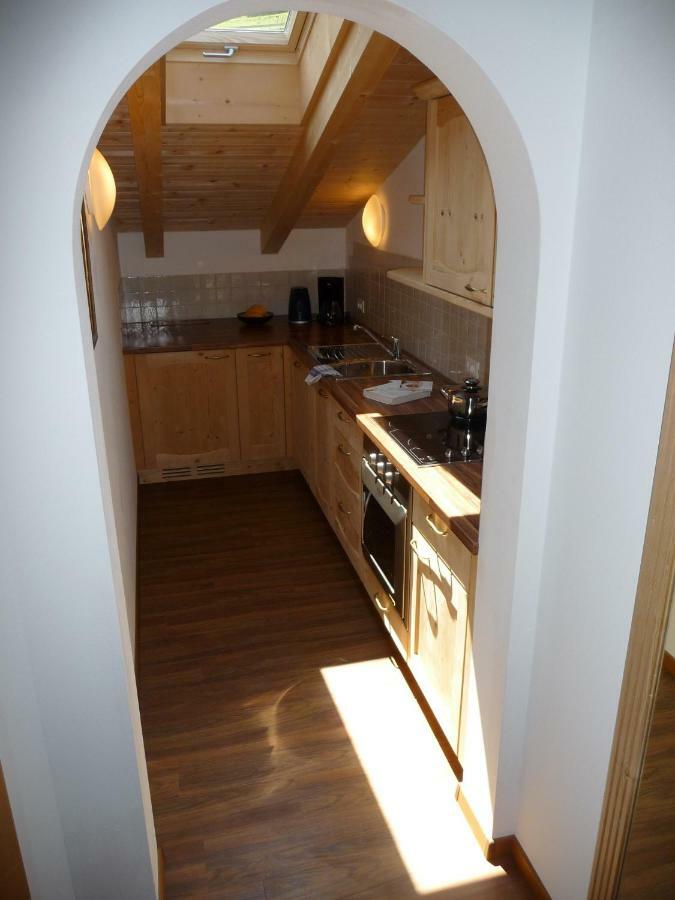 Ferienwohnungen Obermoarhof Lagundo Luaran gambar