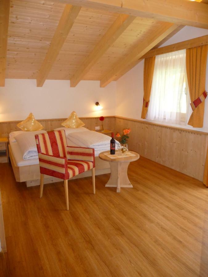 Ferienwohnungen Obermoarhof Lagundo Luaran gambar
